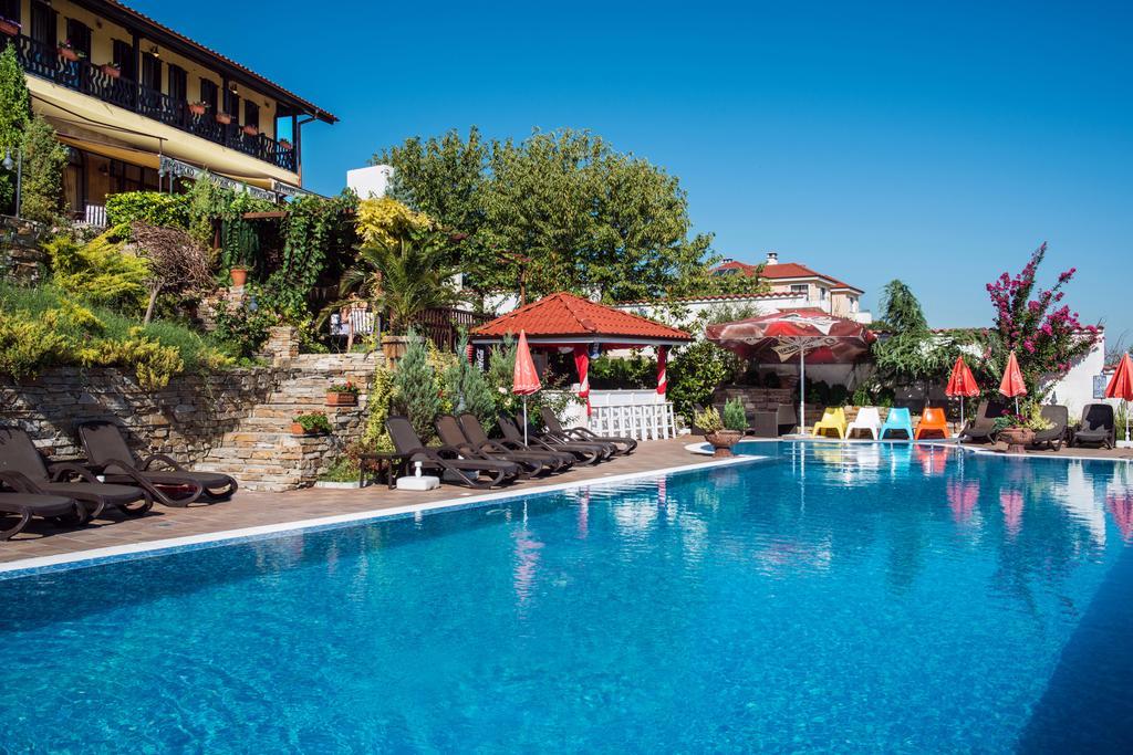 Chiflika Family Hotel Asenovgrad ภายนอก รูปภาพ